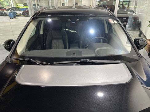 Used 2019 Land Rover Discovery Sport HSE AWD/4WD image 16