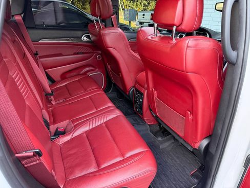 Used 2018 Jeep Grand Cherokee Trackhawk AWD/4WD image 15