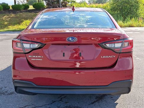 Used 2025 Subaru Legacy Limited image 8
