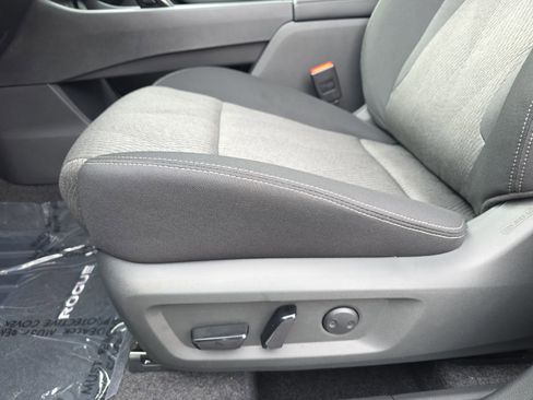 New 2026 Nissan Rogue SV w/ Cold Weather Package FWD image 28
