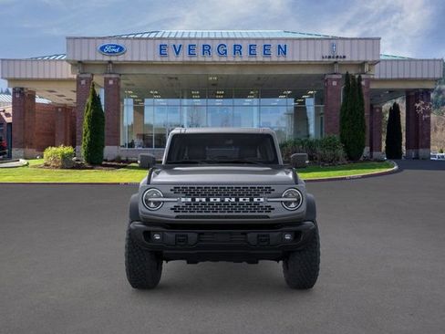 New 2025 Ford Bronco Badlands image 6