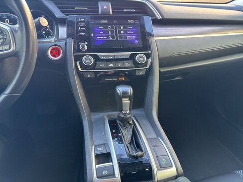Used 2020 Honda Civic EX image 17