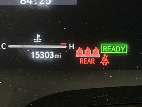 Used 2025 Lexus RX 350h w/ Accessory Package image 22