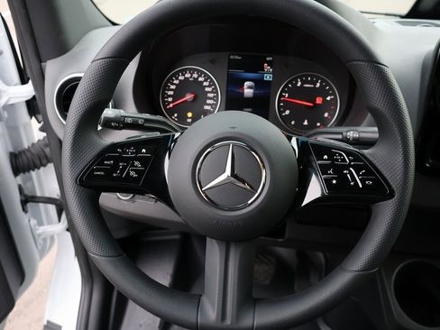 New 2025 Mercedes-Benz Sprinter 2500 image 40