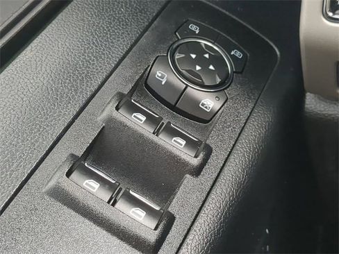 Used 2020 Ford F150 Lariat w/ Equipment Group 502A Luxury image 23