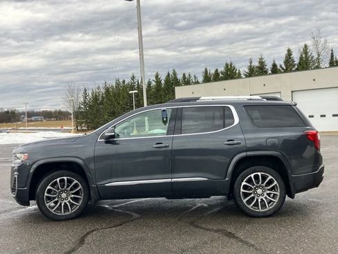 Used 2021 GMC Acadia Denali w/ Denali Ultimate Package image 8