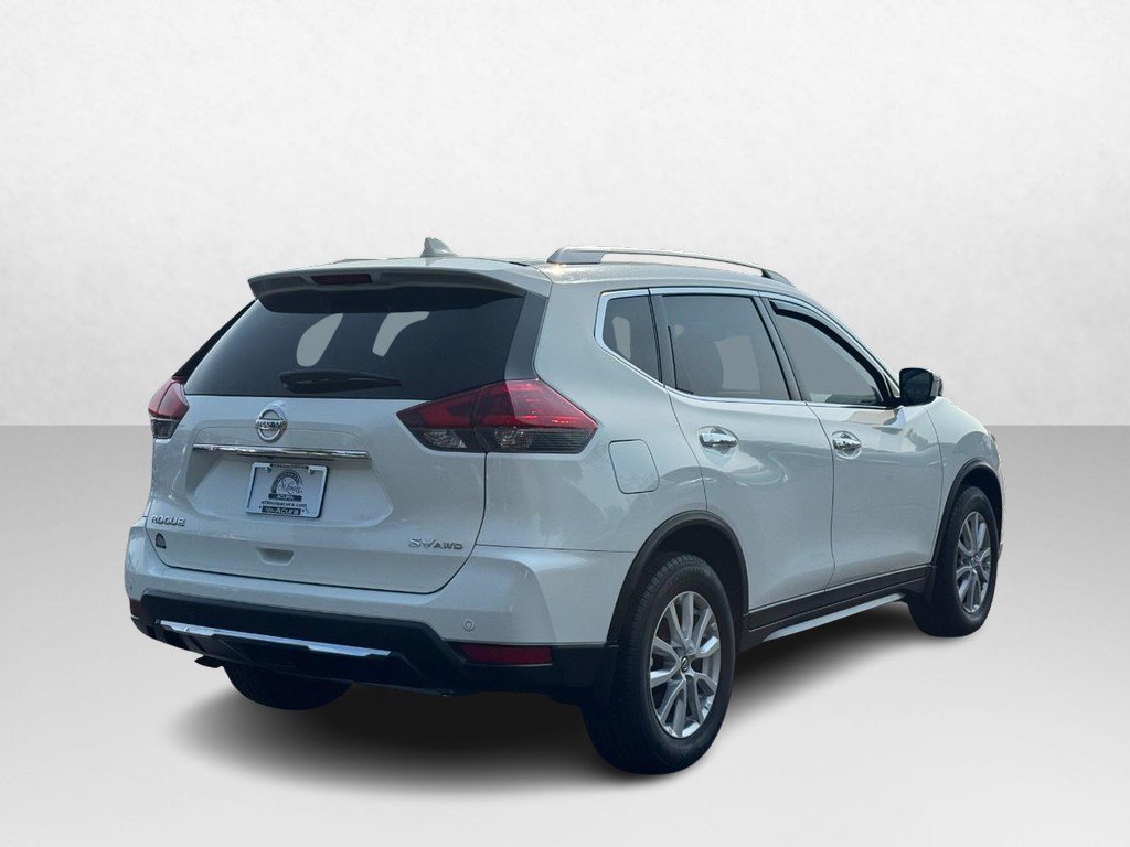 Used 2020 Nissan Rogue SV AWD/4WD image 9