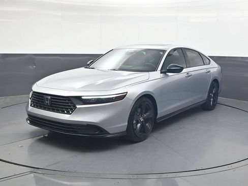 Certified 2026 Honda Accord Sport image 9