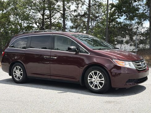 Used 2013 Honda Odyssey EX-L image 19
