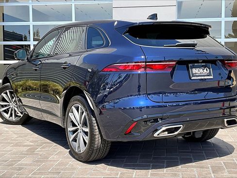 New 2025 Jaguar F-PACE R-Dynamic S image 3