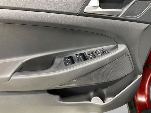 Used 2020 Hyundai Tucson Value AWD/4WD image 8