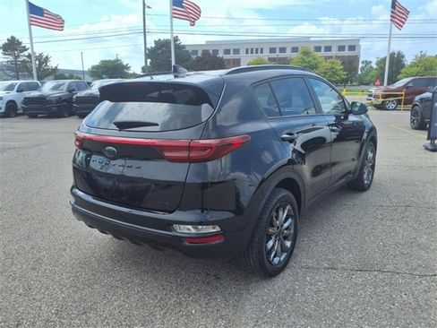 Used 2021 Kia Sportage S w/ S AWD Premium Package image 5