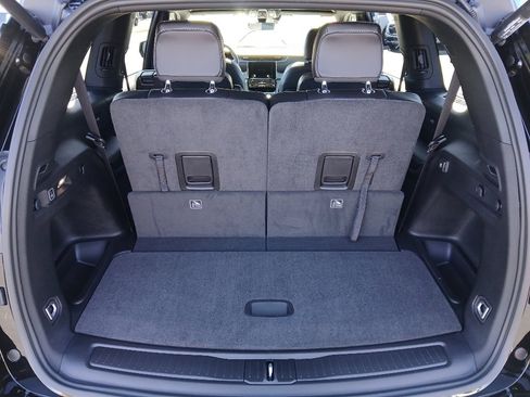 New 2025 Jeep Grand Cherokee L Altitude image 27