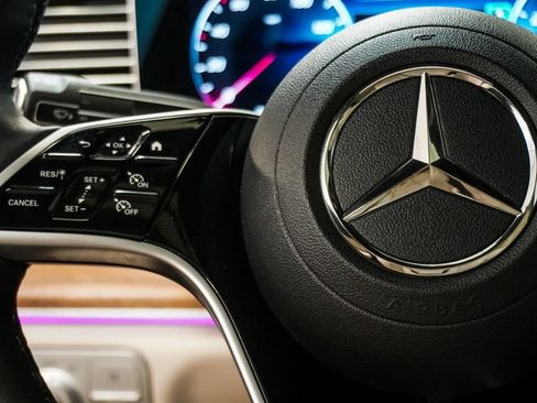 Used 2025 Mercedes-Benz GLE 450 4MATIC Coupe w/ Night Package image 16