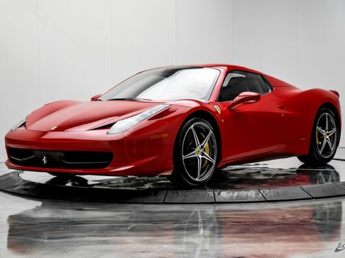 Used 2013 Ferrari 458 Spider 1,600 Original Miles image 3