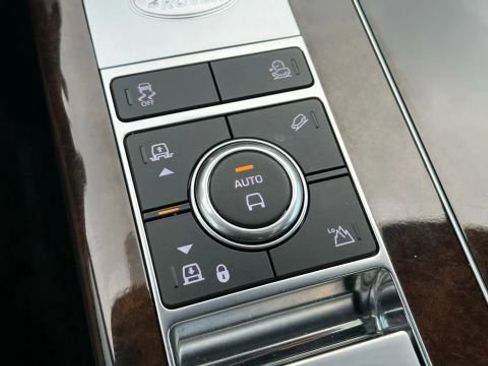 Used 2019 Land Rover Range Rover Long Wheelbase Supercharged image 90