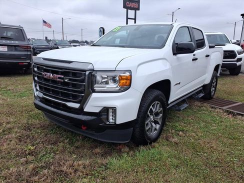 Used 2021 GMC Canyon AT4 image 3