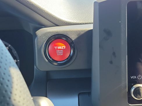 New 2026 Toyota Tacoma TRD Off-Road AWD/4WD image 25