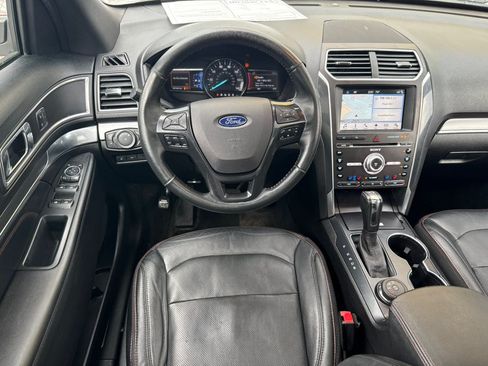 Used 2017 Ford Explorer Sport w/ Equipment Group 401A AWD/4WD image 13