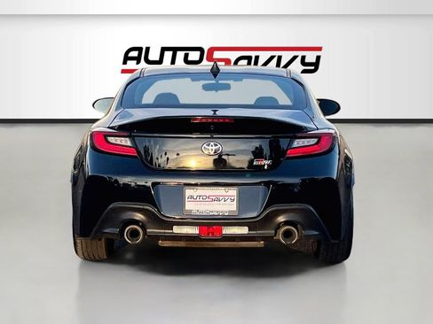 Used 2025 Toyota GR86 Premium RWD image 6