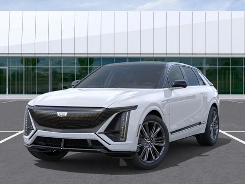 New 2026 Cadillac Lyriq V AWD/4WD image 6