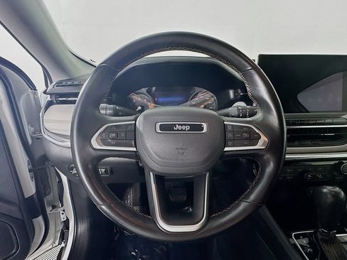 Certified 2022 Jeep Compass Limited AWD/4WD image 18