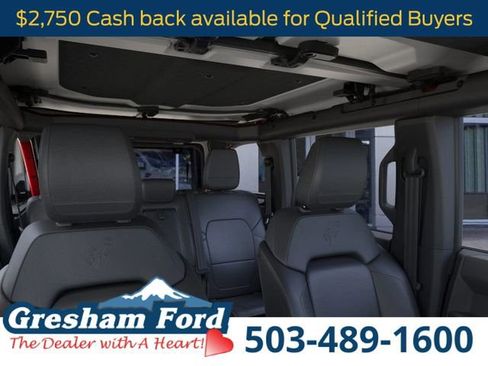 New 2025 Ford Bronco Badlands w/ Sasquatch Package image 13