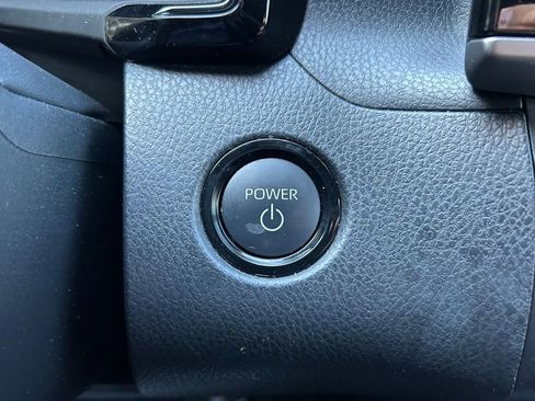 Certified 2025 Toyota Camry SE image 29