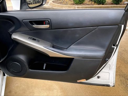 Used 2018 Lexus IS 300 F Sport w/ F Sport Package RWD image 23