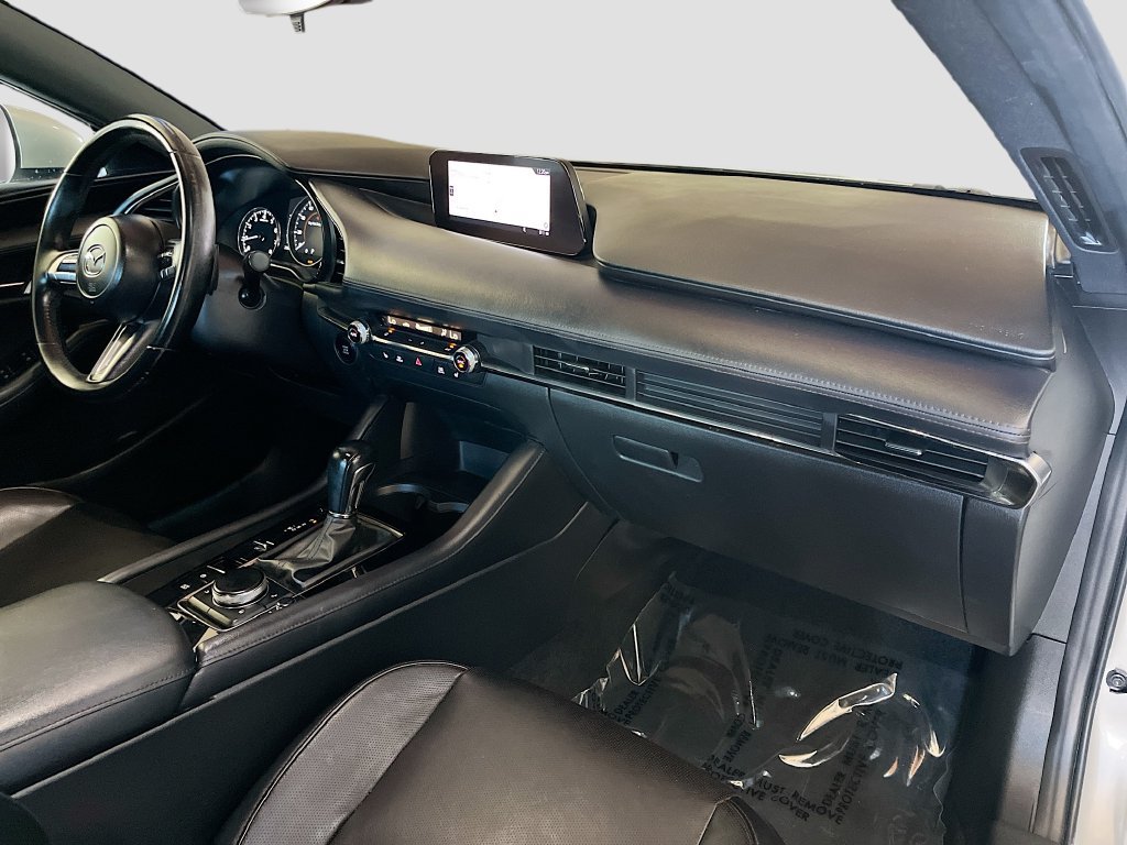 Used 2022 MAZDA MAZDA3 s FWD image 30