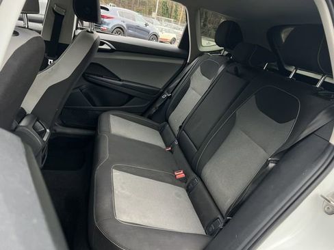 Used 2022 Volkswagen Taos S image 19