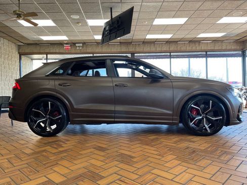 Used 2023 Audi RS Q8 w/ Black Optic Package AWD/4WD image 9