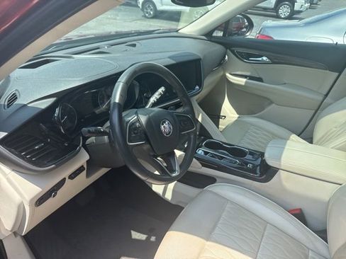 Used 2022 Buick Envision Avenir w/ Safety Package FWD image 41
