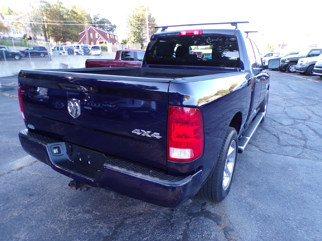 Used 2016 RAM 1500 Express AWD/4WD image 9