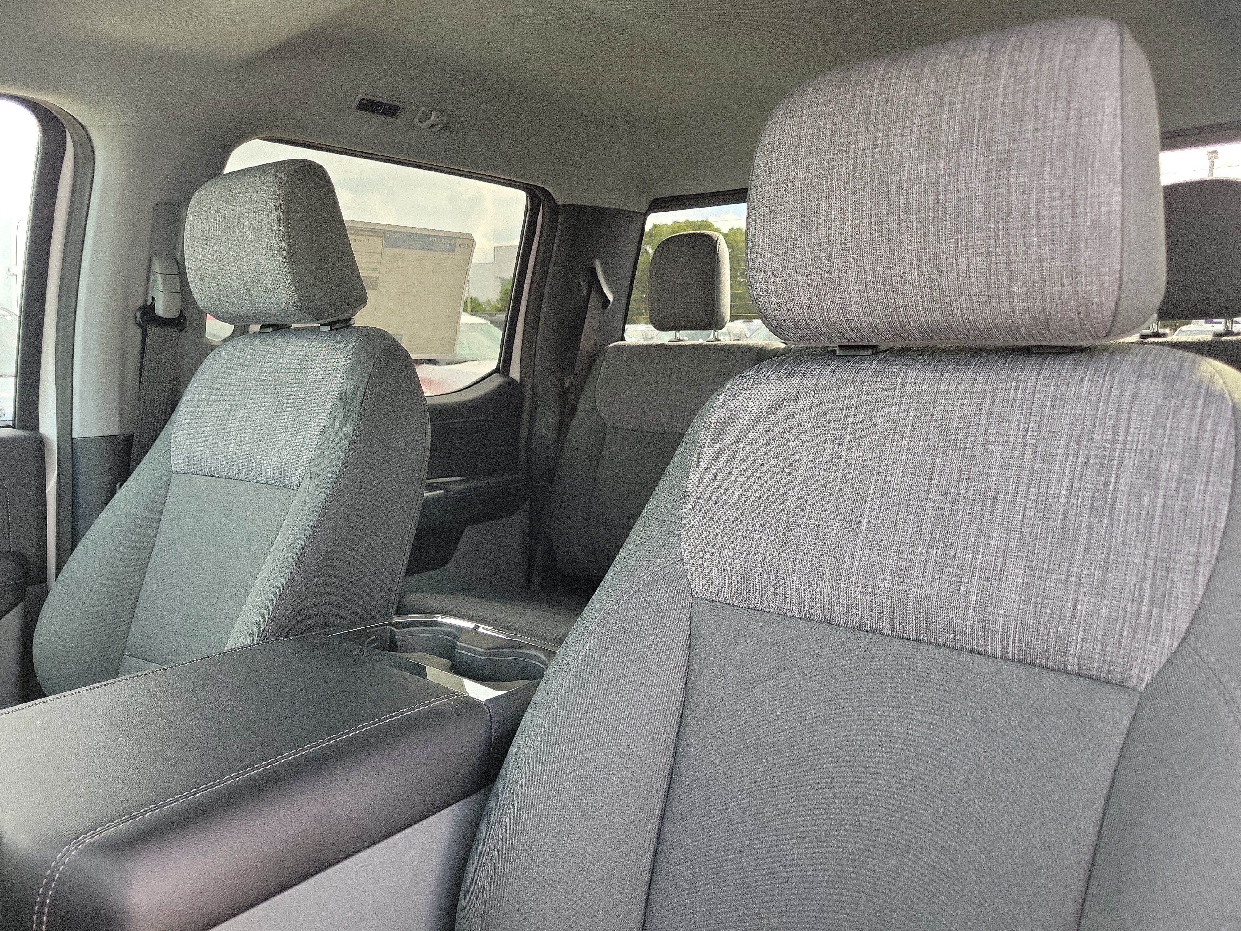 New 2027 Ford F250 XLT w/ XLT Premium Package AWD/4WD image 20