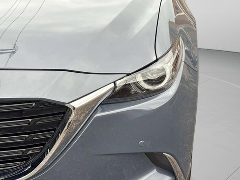 Used 2022 MAZDA CX-9 Carbon Edition image 9