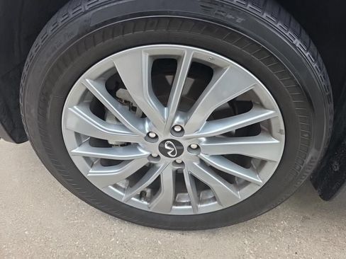 Certified 2023 INFINITI QX50 Luxe FWD image 11
