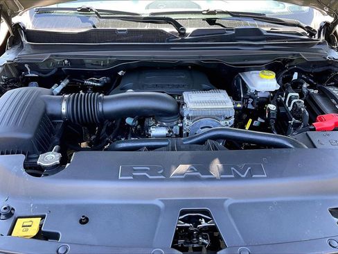New 2026 RAM 1500 Express AWD/4WD image 36