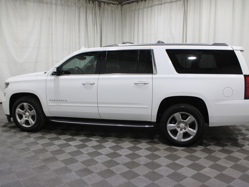 Used 2018 Chevrolet Suburban Premier image 37