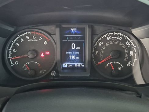 Used 2019 Toyota Tacoma SR AWD/4WD image 15