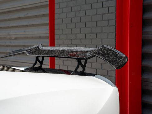 Used 2015 Lamborghini Huracan LP 610-4 AWD/4WD image 12