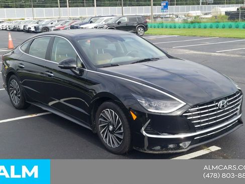 Used 2023 Hyundai Sonata Limited FWD image 4