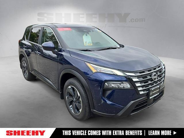 Certified 2025 Nissan Rogue SV AWD/4WD image 1