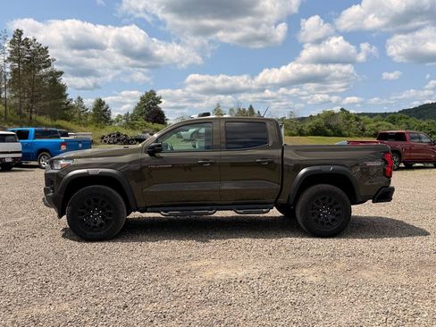 Used 2023 Chevrolet Colorado Trail Boss w/ Safety Package AWD/4WD image 8
