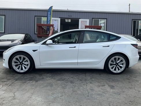 Used 2021 Tesla Model 3 Long Range AWD/4WD image 5