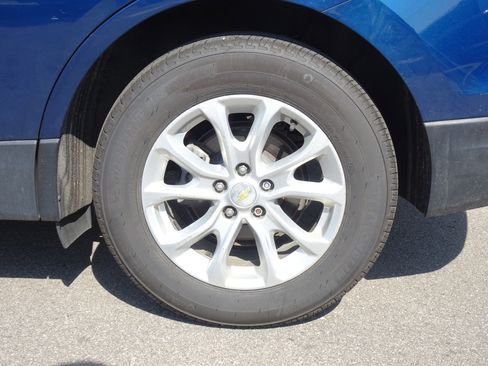 Used 2019 Chevrolet Equinox LT FWD image 6