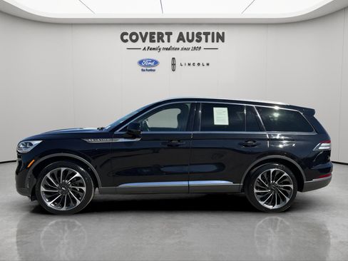 Used 2020 Lincoln Aviator Reserve w/ Equipment Group 202A image 2