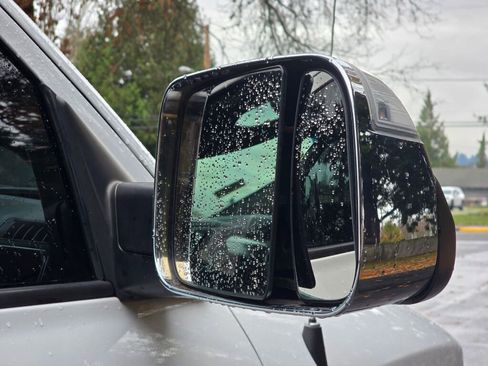 Used 2018 RAM 2500 Laramie image 11