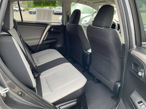 Used 2018 Toyota RAV4 XLE w/ Convenience Package AWD/4WD image 37