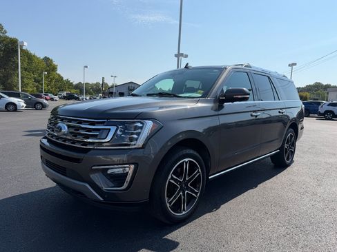 Used 2021 Ford Expedition Max Limited AWD/4WD image 3